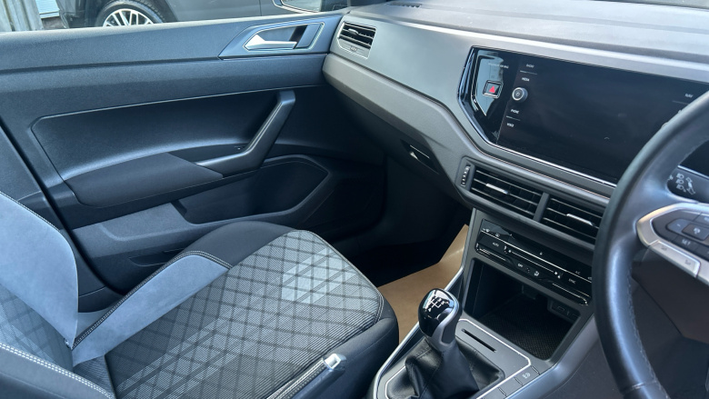 Volkswagen Polo 1.0 TSI R-Line 5dr Petrol Hatchback